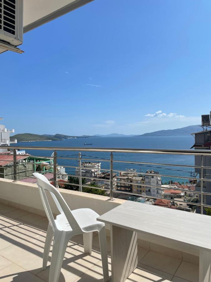 Xhulio * Saranda
